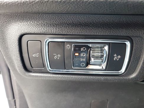 New 2026 Lincoln Corsair Premiere image 14