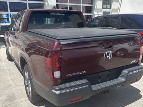 Used 2018 Honda Ridgeline RTL-T image 3
