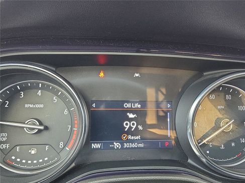 Used 2023 Buick Encore GX Select w/ Sport Touring Package image 3