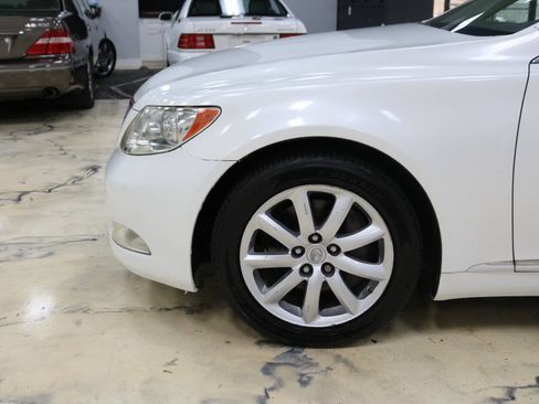 Used 2008 Lexus LS 460 L w/ Preferred Accessory Pkg RWD image 12
