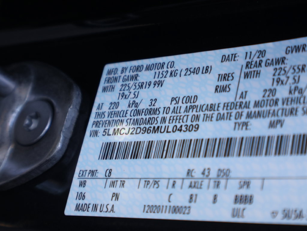 Used 2021 Lincoln Corsair Reserve AWD/4WD image 46