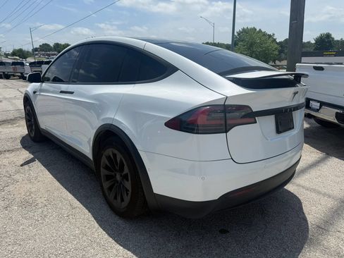 Used 2021 Tesla Model X Long Range AWD/4WD image 3