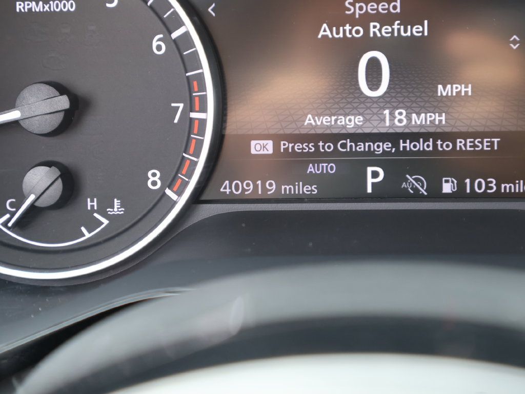 Used 2025 Nissan Pathfinder SL w/ SL Premium Package AWD/4WD image 31