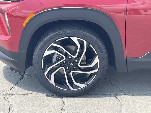 New 2026 Chevrolet TrailBlazer RS w/ Convenience Package FWD image 7