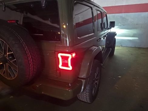 Used 2024 Jeep Wrangler High Altitude AWD/4WD image 5