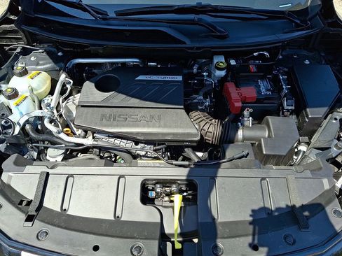 Used 2025 Nissan Rogue SV w/ Rock Creek Premium Package image 27