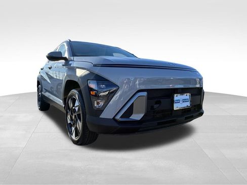 Used 2024 Hyundai Kona SEL image 1