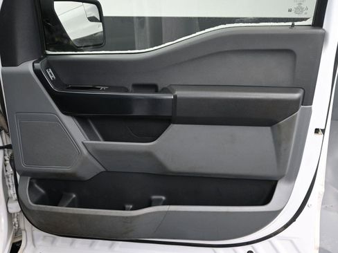 Used 2021 Ford F150 XL image 4