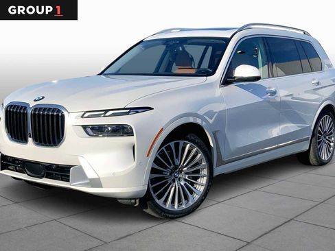 Certified 2023 BMW X7 xDrive40i w/ Premium Package image 1