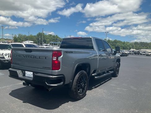 Used 2026 Chevrolet Silverado 2500 Custom w/ Custom Value Package AWD/4WD image 5