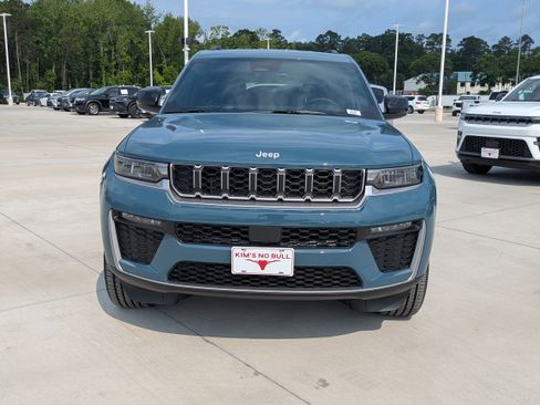 New 2026 Jeep Grand Cherokee L Limited AWD/4WD image 8