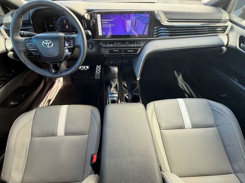 Certified 2025 Toyota Camry SE image 14