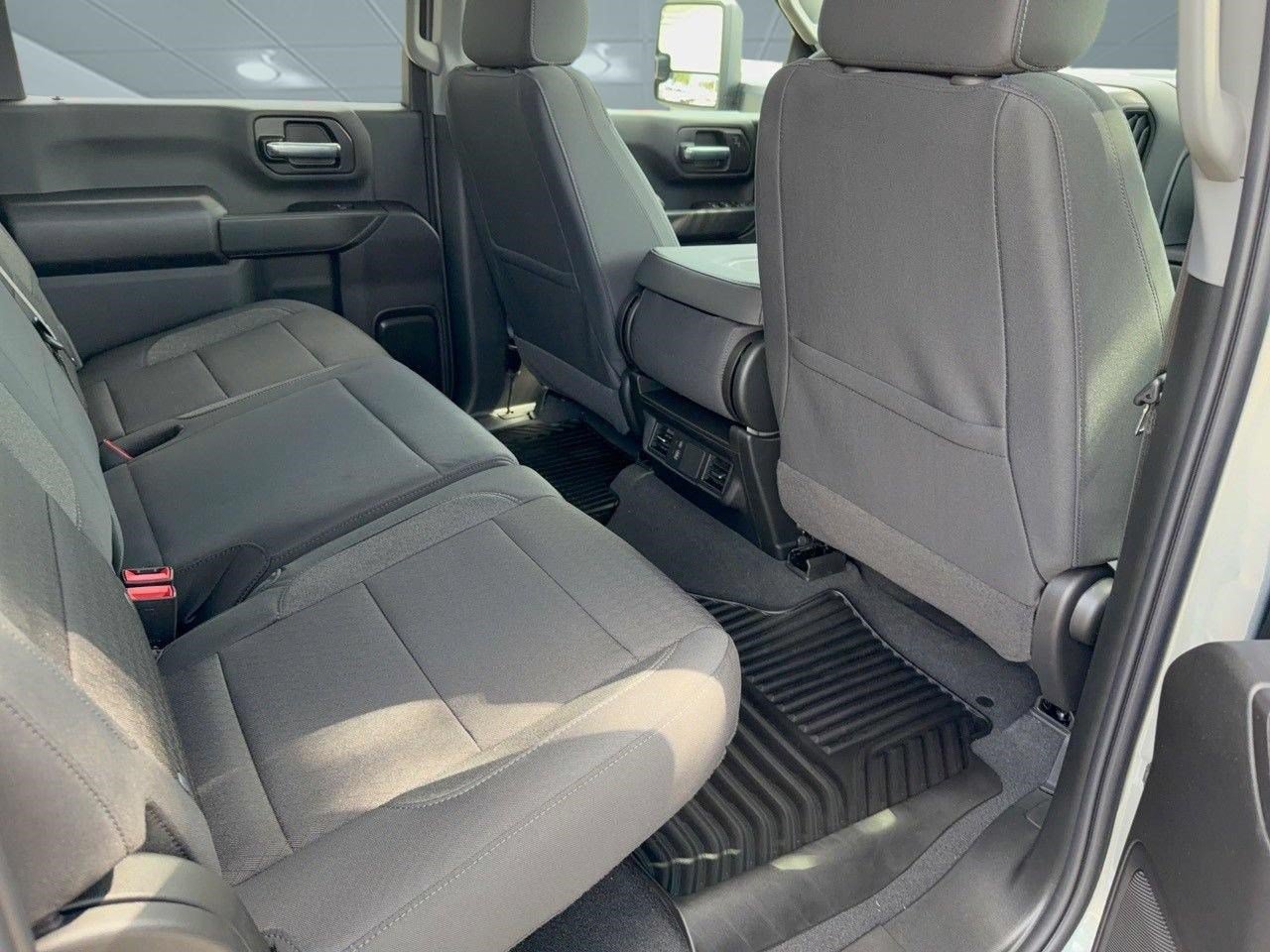 New 2026 Chevrolet Silverado 2500 Custom w/ Custom Value Package AWD/4WD image 31