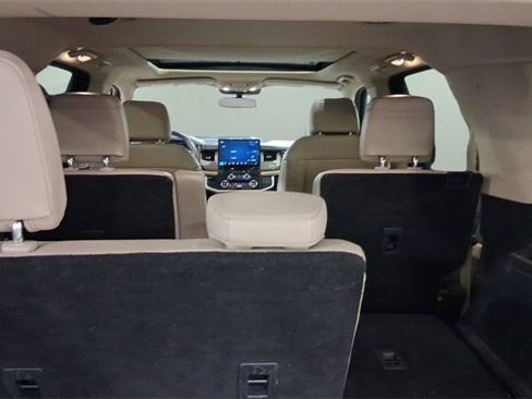 Used 2024 Ford Expedition Limited image 21