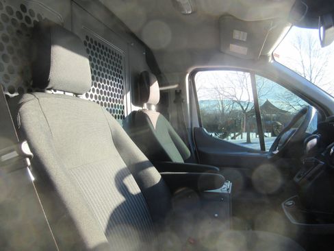 Used 2019 Ford Transit 150 130 Low Roof image 38