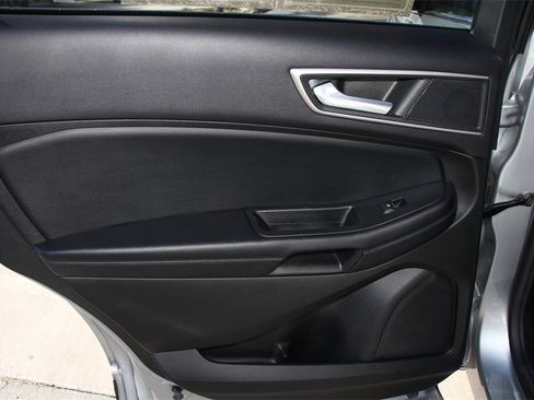 Certified 2022 Ford Edge SEL w/ Convenience Package image 20