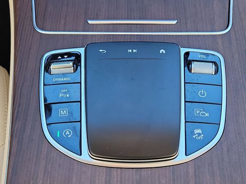 Certified 2022 Mercedes-Benz GLC 300 4MATIC image 21