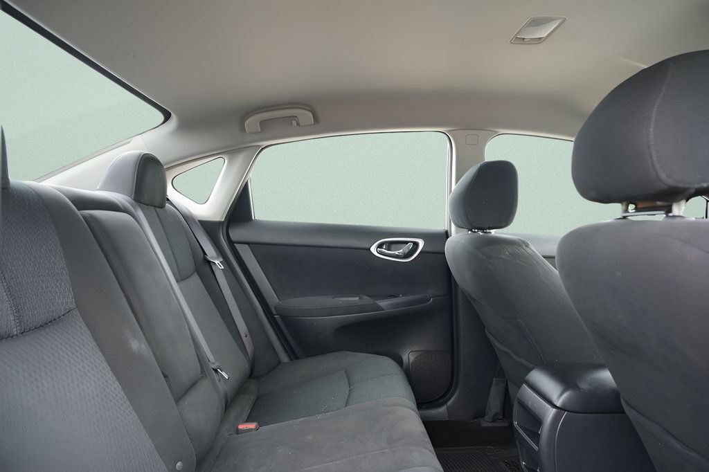 Used 2013 Nissan Sentra SR FWD image 14