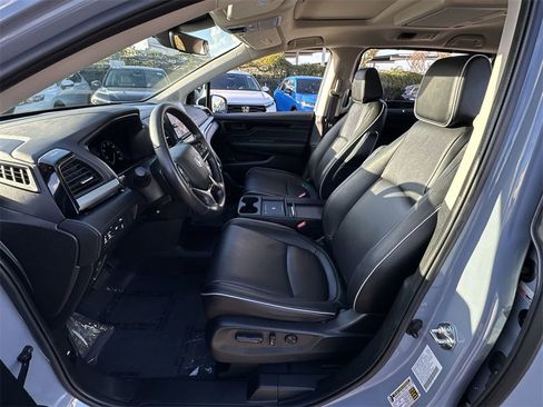 Certified 2025 Honda Odyssey Touring image 19