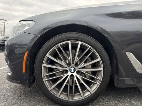 Used 2017 BMW 540i xDrive image 19