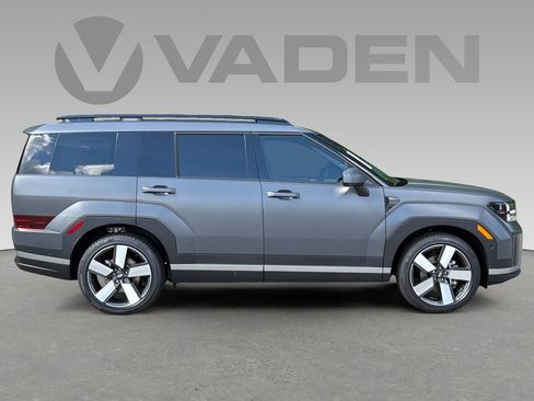 New 2025 Hyundai Santa Fe Limited image 4
