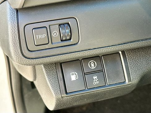 Used 2022 Honda Insight EX image 17