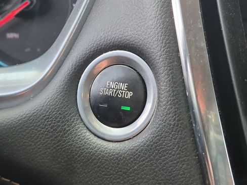 Certified 2021 Chevrolet Traverse LT FWD image 15
