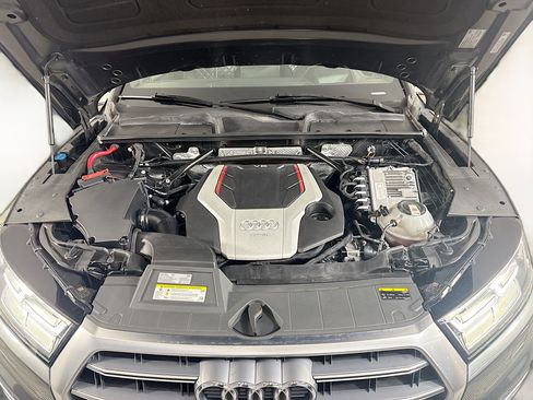 Used 2018 Audi SQ5 Prestige w/ Prestige Package AWD/4WD image 39