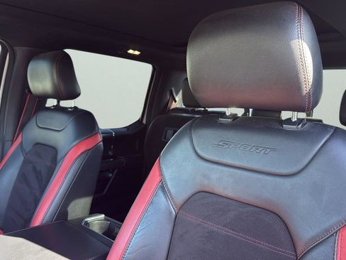 Used 2016 Ford F150 Lariat w/ Equipment Group 502A Luxury image 6