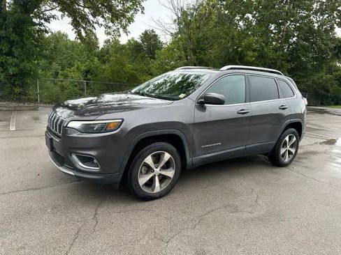 Used 2020 Jeep Cherokee Limited AWD/4WD image 2