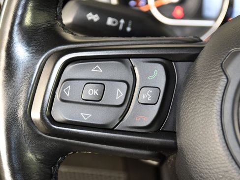 Used 2021 Jeep Wrangler Unlimited Sport AWD/4WD image 20