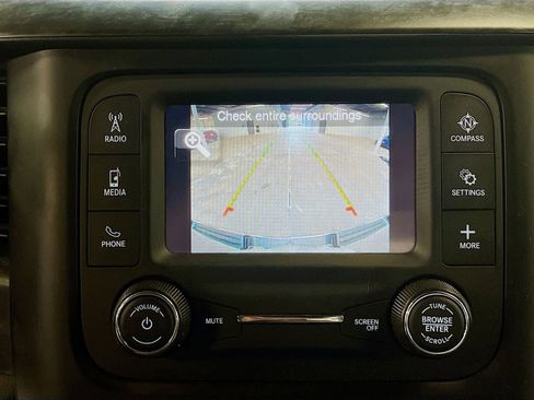 Used 2021 RAM 1500 Big Horn AWD/4WD image 14