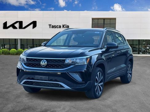 Used 2022 Volkswagen Taos SE image 3