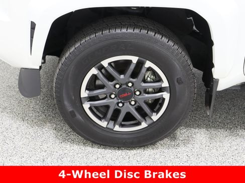 Used 2024 Toyota Tacoma TRD Sport image 11