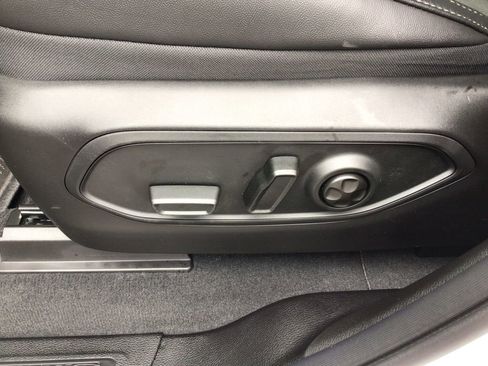 New 2025 Jeep Grand Cherokee 4WD image 19