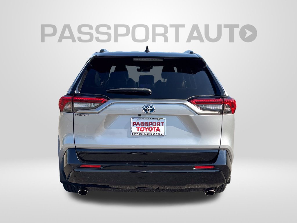 Used 2023 Toyota RAV4 XSE w/ Weather Package AWD/4WD image 7