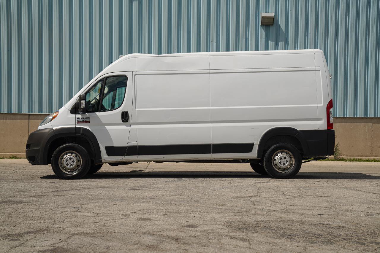 Used 2022 RAM ProMaster 2500 w/ Driver Convenience Group FWD image 7