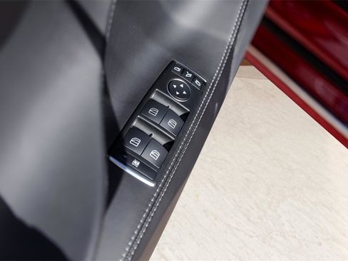 Used 2016 Tesla Model S 75D image 21