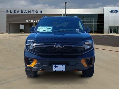 New 2025 Ford Expedition Tremor image 8