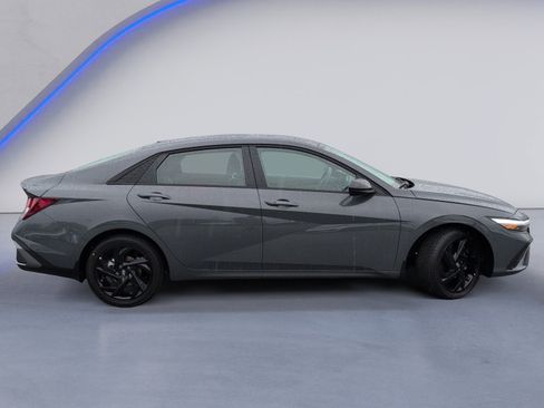 New 2026 Hyundai Elantra Sport FWD image 3