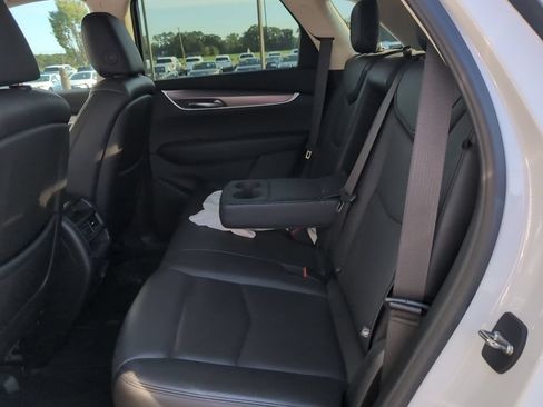 Used 2019 Cadillac XT5 Luxury FWD image 12