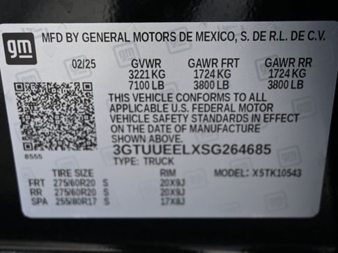 Used 2025 GMC Sierra 1500 AT4 w/ AT4 Premium Package AWD/4WD image 34