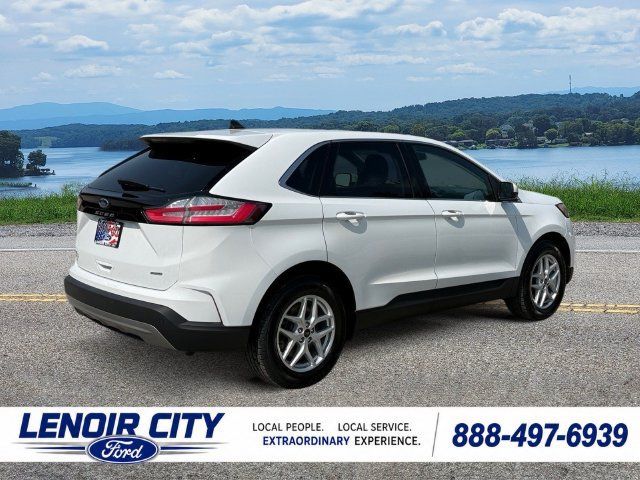 Certified 2023 Ford Edge SEL w/ Convenience Package AWD/4WD image 3