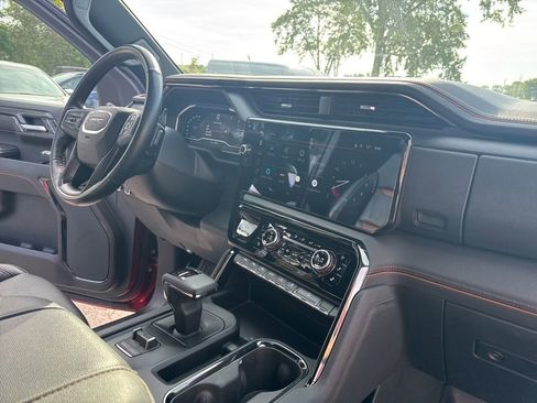 Used 2023 GMC Sierra 1500 AT4 w/ AT4 Premium Package AWD/4WD image 38