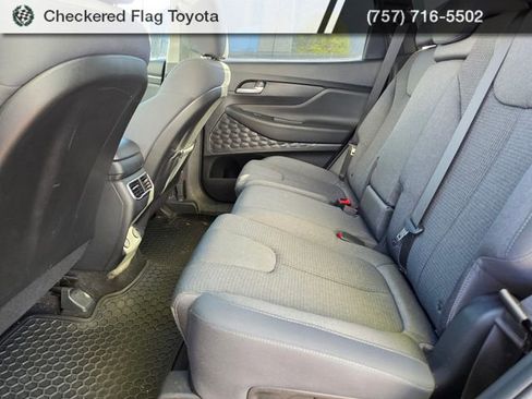 Used 2023 Hyundai Santa Fe SE image 20