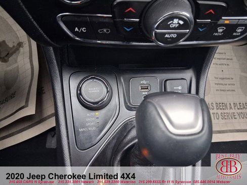 Used 2020 Jeep Cherokee Limited AWD/4WD image 45