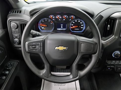Used 2025 Chevrolet Silverado 3500 W/T AWD/4WD image 22