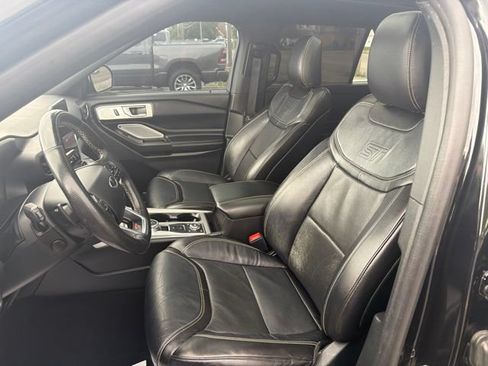 Used 2020 Ford Explorer ST w/ ST Street Pack AWD/4WD image 27