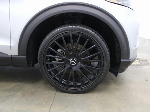 Used 2021 Ford Explorer Platinum w/ Equipment Group 601A image 5