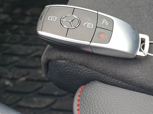 Certified 2026 Mercedes-Benz GLA 250 4MATIC image 37